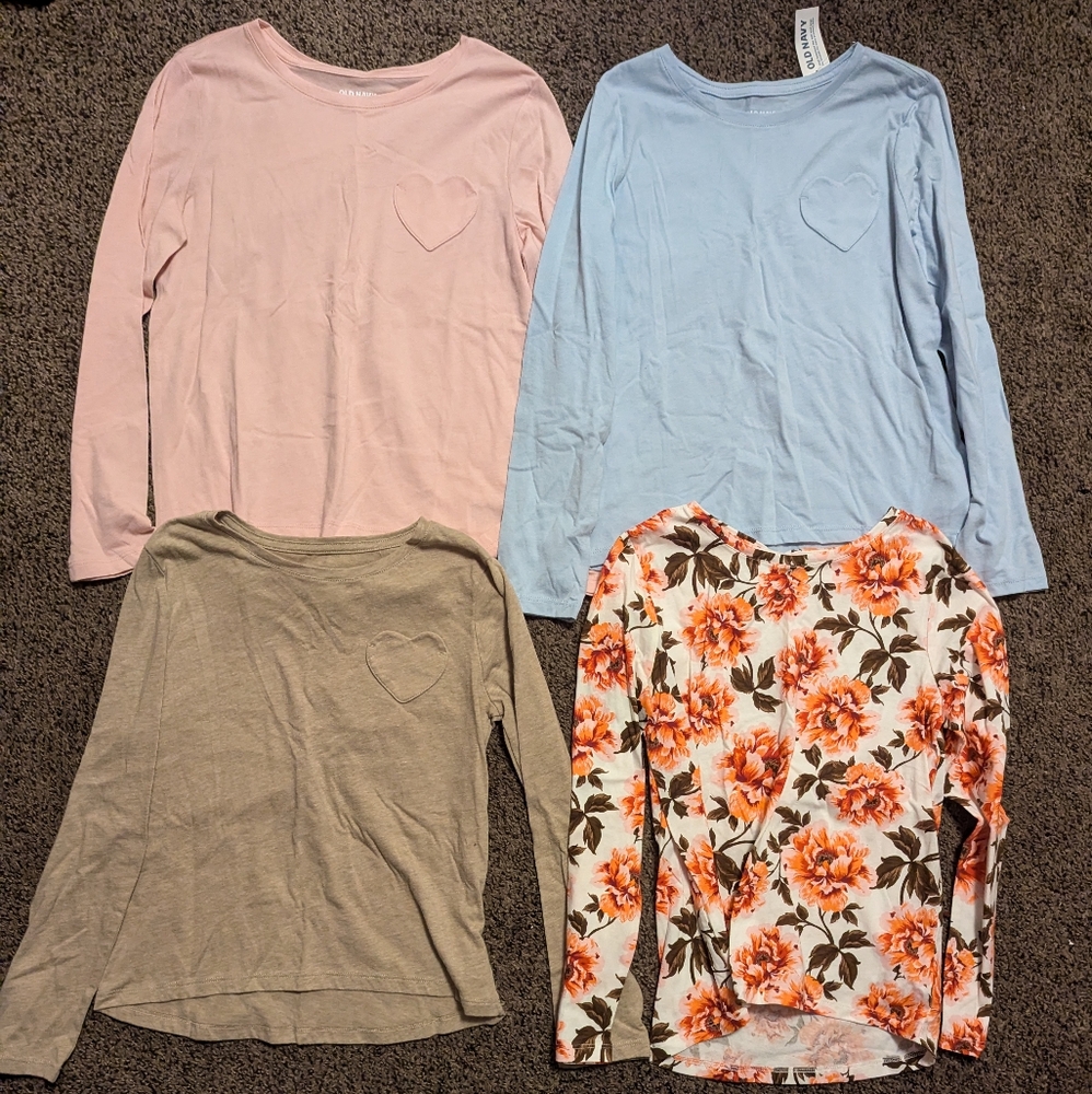 Lot of 4 Old Navy Girls T-Shirts
